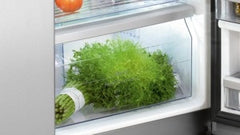 K5930D1GB American style fridge freezer